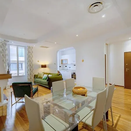Apartment Ref 1320 - Center - For Rent *